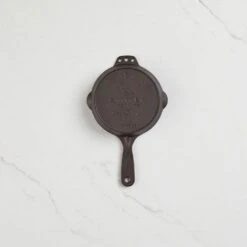 Smithey Ironware No. 6 Skillet -Zwiling Grill Shop 01222021 SmitheyMiniSkillet LIFESTYLE2102