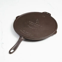Smithey Ironware No. 12 Flat Top Griddle 6 Smithey Ironware No. 12 Flat Top Griddle -Zwiling Grill Shop 02252020 SmitheyIronwareWarehouse PRODUCT10173