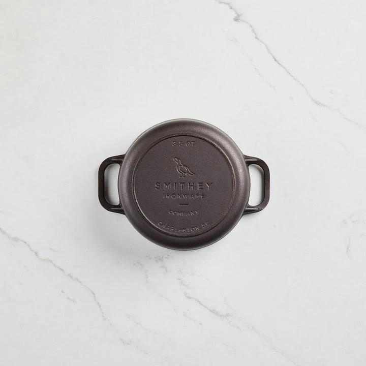 Smithey Ironware 3.5 Qt. Dutch Oven 4 Smithey Ironware 3.5 Qt. Dutch Oven - Image 4