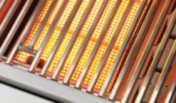 Delta Heat 32” Outdoor Gas Grill W/ Infrared Rotisserie & Sear Zone -Zwiling Grill Shop DH 2013 SearStation crop