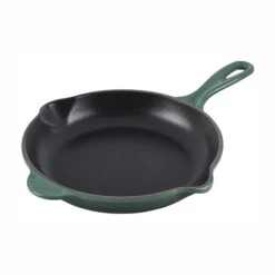 Le Creuset Traditional Skillet - 9" -Zwiling Grill Shop L2024 23795