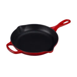 Le Creuset Signature Skillet - 9" -Zwiling Grill Shop RS2311 LS2024 2367 LPR