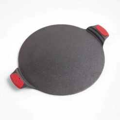 Lodge 15" Pizza Pan W/ Silicone Grip
