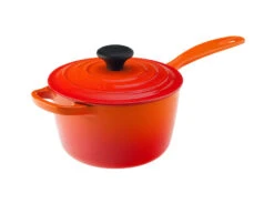 Le Creuset Signature Saucepan 1 3/4 Qt. -Zwiling Grill Shop rs5283 rs2361 ls2518 162 lpr