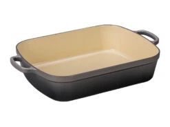 Le Creuset Signature Roaster 5 1/4 Qt. -Zwiling Grill Shop rs6617 160923 lc catalog 30193 lpr lecreuset