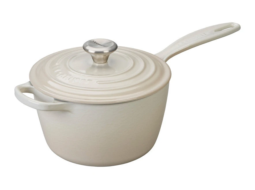 Le Creuset Signature Saucepan 2 1/4 Qt. 1 Le Creuset Signature Saucepan 2 1/4 Qt.